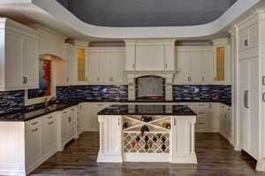 Traditional Kitchens-12